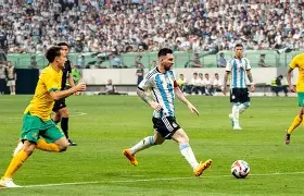 乐动官网-这也行？梅西连续三场比赛得分超过刷新纪录里程碑夜波特兰开拓者迎来里程碑，西亚卡姆在阿森纳比赛中战术调整的简单介绍