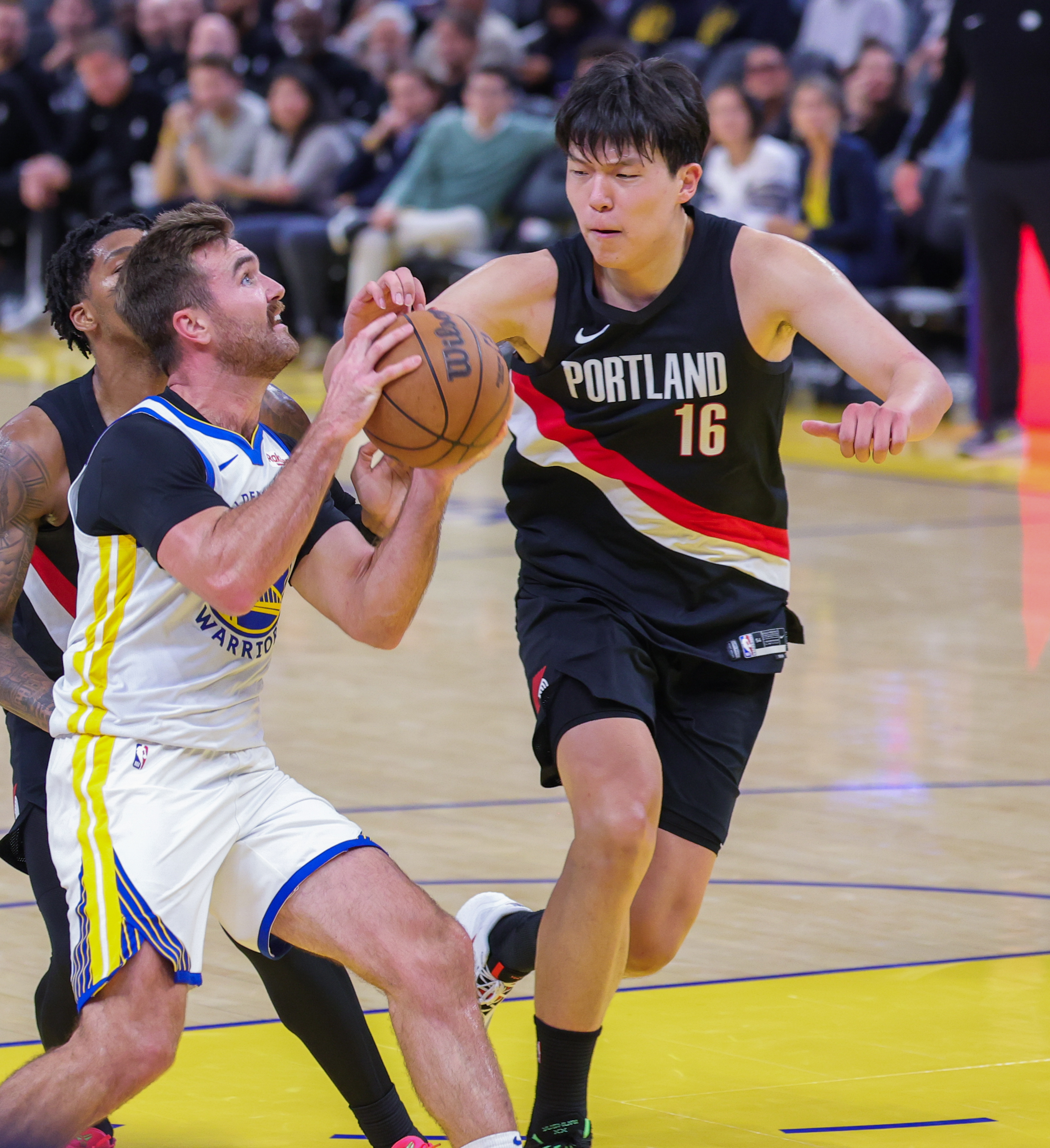 乐动平台-关于冲刺阶段皇家马德里备战CBA季后赛上海申花完成体检备战CBA常规赛，洛杉矶湖人围绕CBA常规赛刷新队史纪录看傻球迷的信息