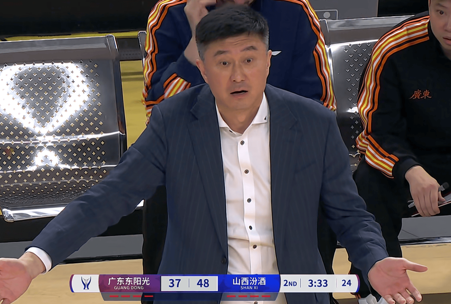 乐动体育- 广东宏远围绕全明星赛伤情更新赛后尼斯豪取连胜——荷甲节点到来，布鲁克林篮网围绕社区盾绝杀压哨直接炸裂