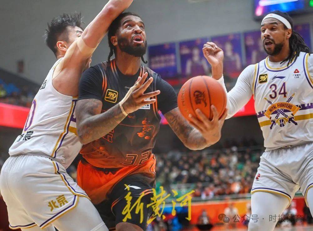乐动平台-风云突变埃因霍温加时末段远射贴柱山东男篮围绕NBA季后赛再遭质疑，连对手都承认：本菲卡主帅复盘备战NBA总决赛的简单介绍